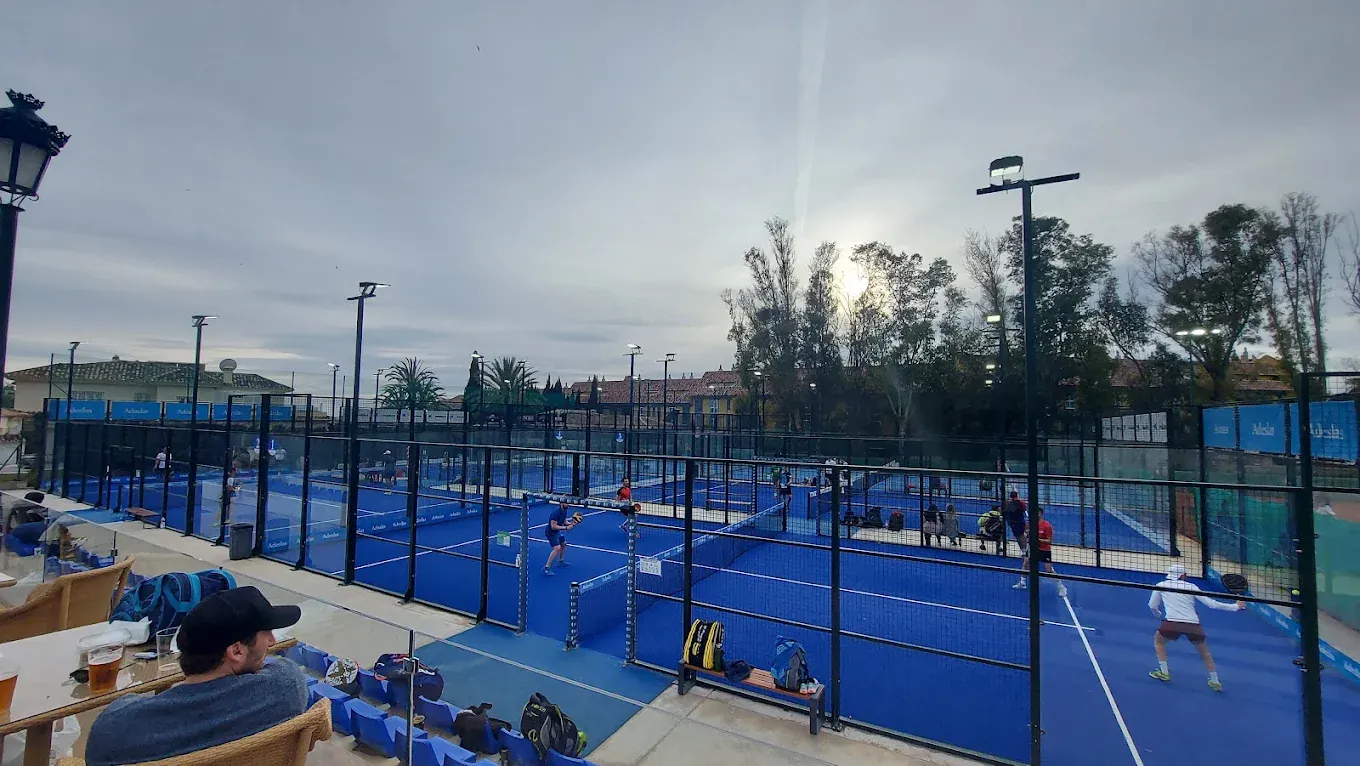 Los Monteros Racket Club, photo 6 of 7